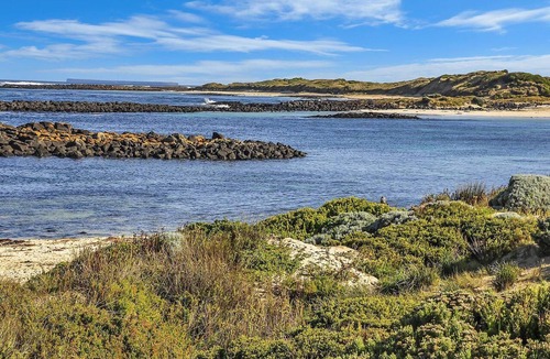 Port Fairy Villa | Hearns Beachside Villa 2