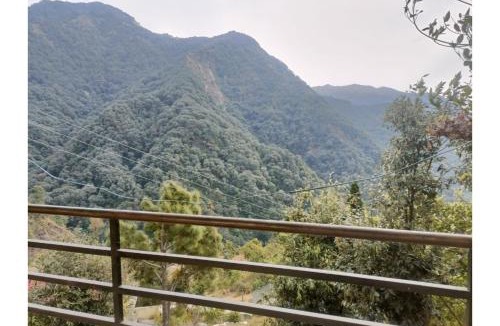 Naina Range House | Hidden Valley Homestay, Pangot