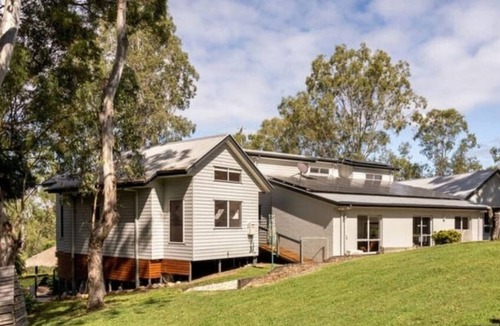 Brookfield House | Hideaway at Brookfield Acreage Tennis Court Pool
