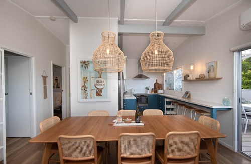Surf Beach House | High View Haven - Ocean views, right by the beach