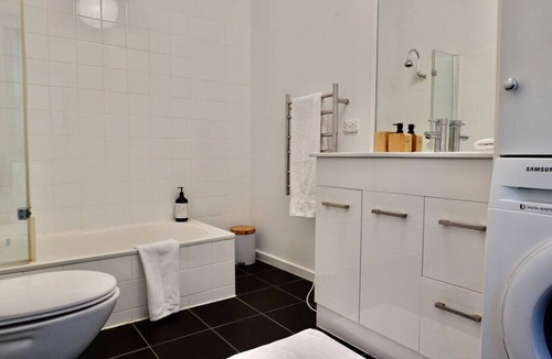 Eaglehawk Neck House | High View House - Pirates Bay Views