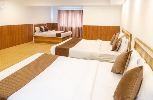Kandal Hotel | Hillcrest Metro