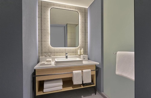 Bellandur Hotel | Hilton Garden Inn Bengaluru Embassy TechVillage Outer Ring Road