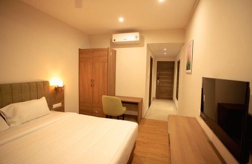 Palakkad Hotel | Hilux Courtyard