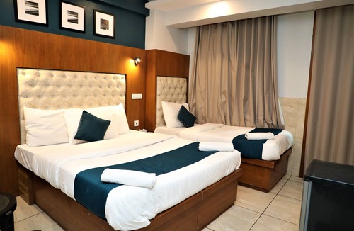 Sarita Vihar Hotel | HIRA PALACE