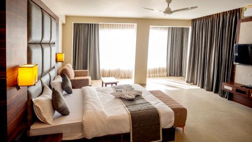 Mahabaleshwar Hotel | Hirkani Lake Residency