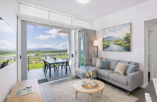Townsville Apartment | Holborn 2BR Apartment with Pool, Gym & Parking in Townsville CBD