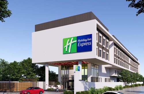 Bommasandra Hotel | Holiday Inn Express Bengaluru Bommasandra by IHG