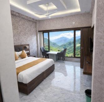 Mussoorie Hotel | Hollywood Spring Resort, Mussoorie - #Scenic Mountain View #Parking #Restaurant #Balcony #Top Rated #Most Awarded #Spacious Rooms #Guest Preferred