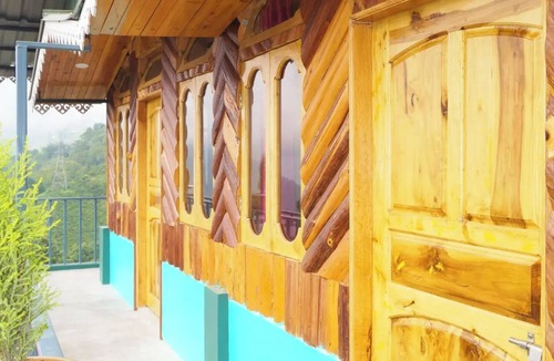 Darjeeling House | Home in the lap of nature In a peaceful location. Darjeeling