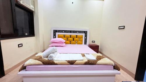 Indirapuram Apartment | Homlee Aura-3BHK-Lift-Parking-Max Vaishali