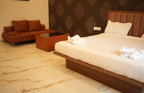 Manchanabele Hotel | Hong Sau Resorts Thavarkere