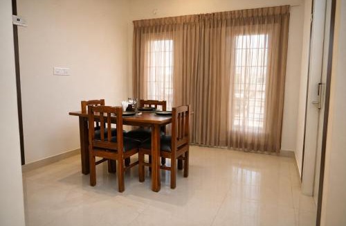 Bengaluru Hotel | Hop Inn Service Apartment Hotel