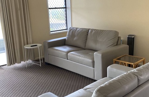 Bargara Apartment | 'Horizons' Unit 2 - Beachfront Unit
