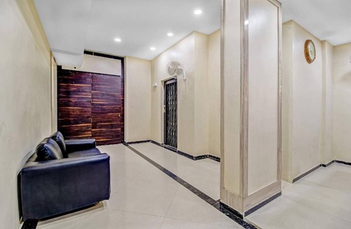 Dombivli East Hotel | Hotel ∙ 2 guests