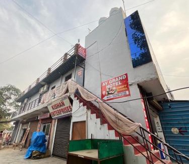 Kalyanpur Hotel | Hotel A V Grand, Kanpur
