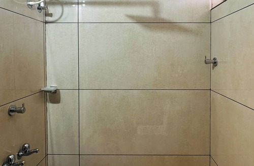 Aluva Hotel | Hotel Aiden Residency Aluva