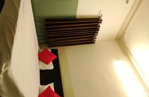 Udaipur District House | Hotel Amrapali UDAIPUR BEST GORUP BOOKING HOTEL NEAR CA CIRCLE