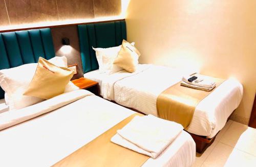 Prabhadevi Hotel | Hotel Apsara - NearJ J Hospital Mumbai