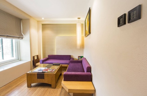 Juhu Hotel | Hotel Bawa Continental