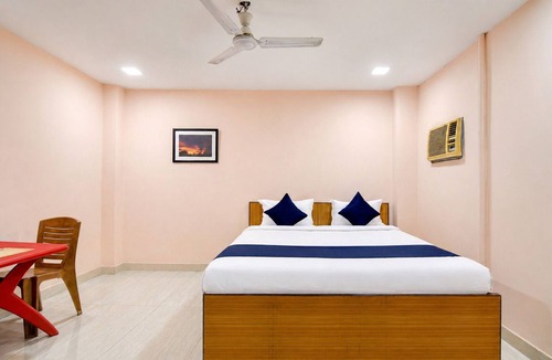 South Dum Dum Hotel | Hotel Blue Bird