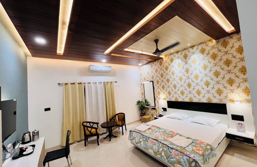 Varanasi Hotel | Hotel Buddha Park