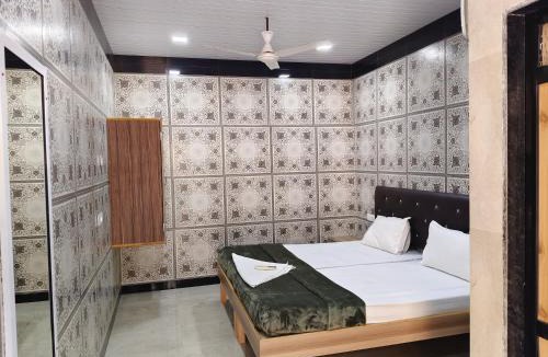 Kurla Hotel | Hotel CASABA Nine