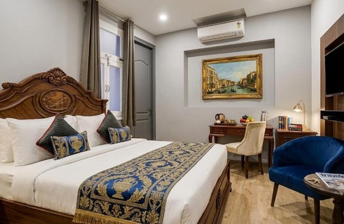 Indirapuram Hotel | Hotel Corporate Suites