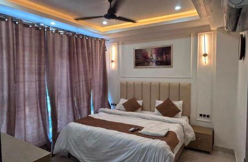 Greater Noida House | hotel elite inn