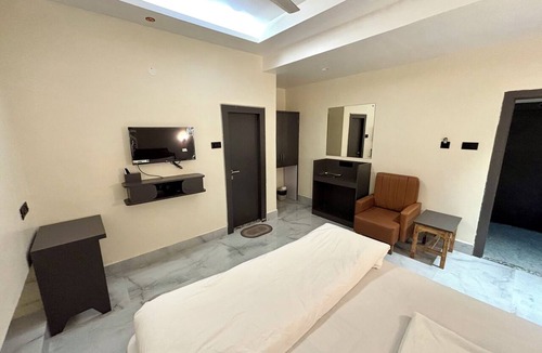 Sector II Hotel | Hotel Fivetel