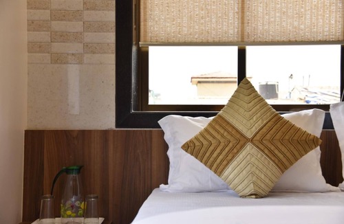 Fort Hotel | Hotel Flora Fountain