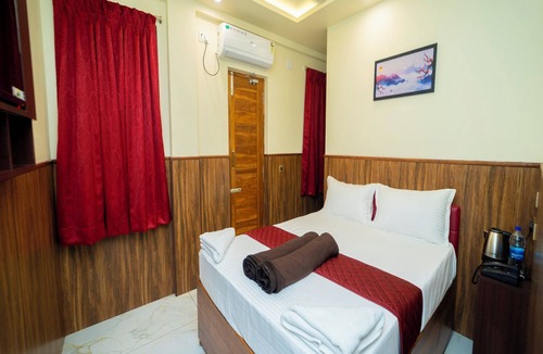 Kalapettai Hotel | Hotel French City
