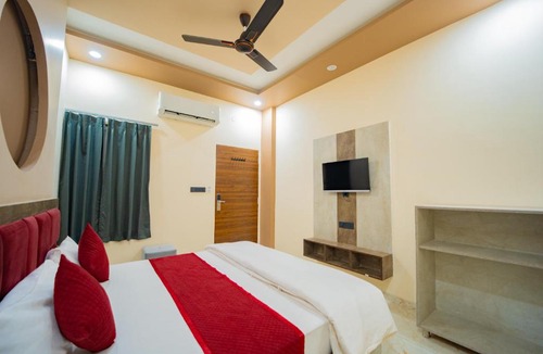 Sikar Hotel | Hotel Galaxy 700 - A Luxury Hotel Near KhatuShyamJi Temple