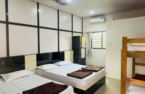 Gokarna Hotel | Hotel Gananjaya Gokarna