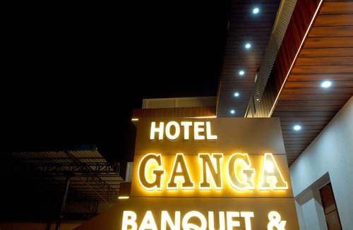 Naini Hotel | Hotel Ganga Banquet And Restaurant