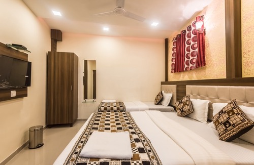 Santacruz Hotel | Hotel Golden Galaxy