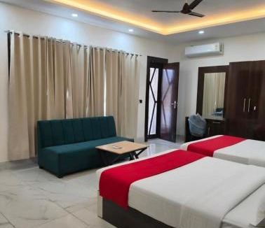 Tanakpur Hotel | Hotel Golden Peak