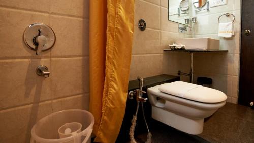 Shirdi Hotel | Hotel Golden View
