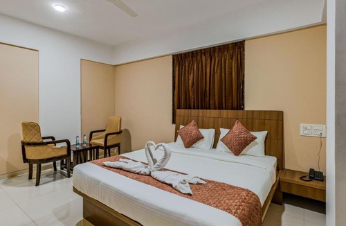 Badami Hotel | Hotel Grand Heritage Badami