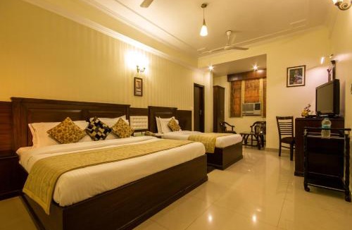 Karol Bagh Hotel | Hotel Grand Park Inn