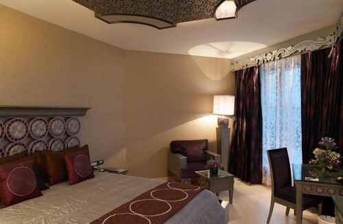 Sathya Sai Layout Hotel | Hotel Grand regus