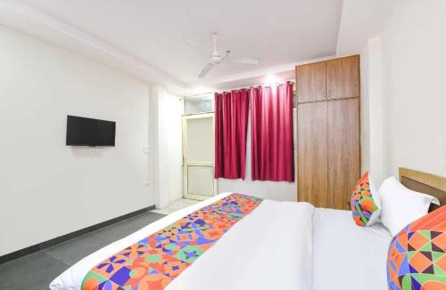 Govindpuri Hotel | Hotel Grand Villa -Near Apollo Hospital
