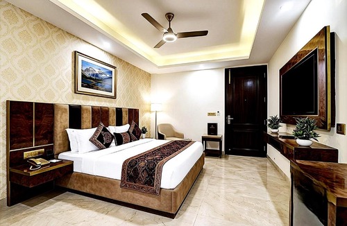 South West Hotel | Hotel Happy Stay Free Airport Pickup Delhi Airport