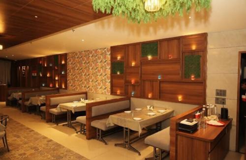 Bhilwara Hotel | Hotel Harivilas Bhilwara