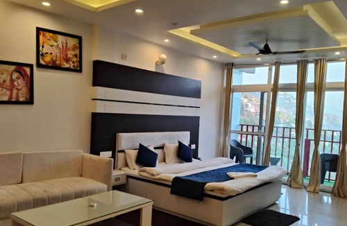 Bhowali Hotel | Hotel Haya Palace View King