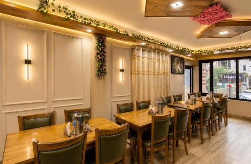 New Manali House | Hotel Himalayan View Vista Manali Near Mall Road Market