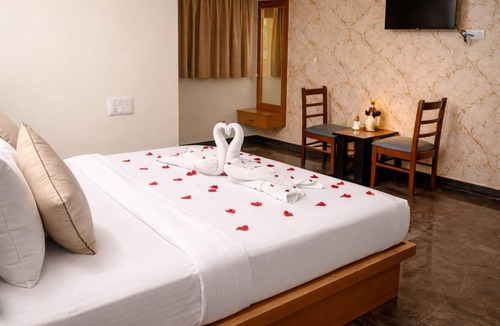 Malur Hotel | Hotel Jade Meadows