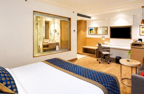Subarnapur Hotel | Hotel Jang Ki-Yong