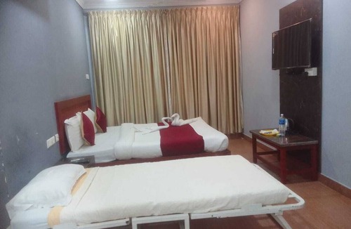 Kalapettai Hotel | hotel king park