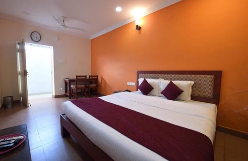 Kalapettai Hotel | hotel king park